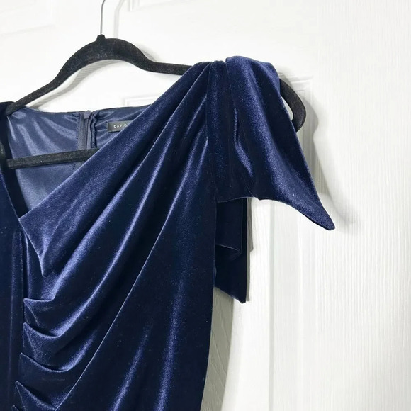 DAVID MEISTER Size 2 Navy Blue Velvet Cocktail Dress Ruched Tie Shoulder - Picture 2 of 7